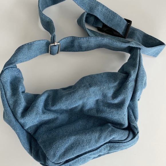 Disney Mickey Mouse Shoulder Bag - Picture 4 of 4